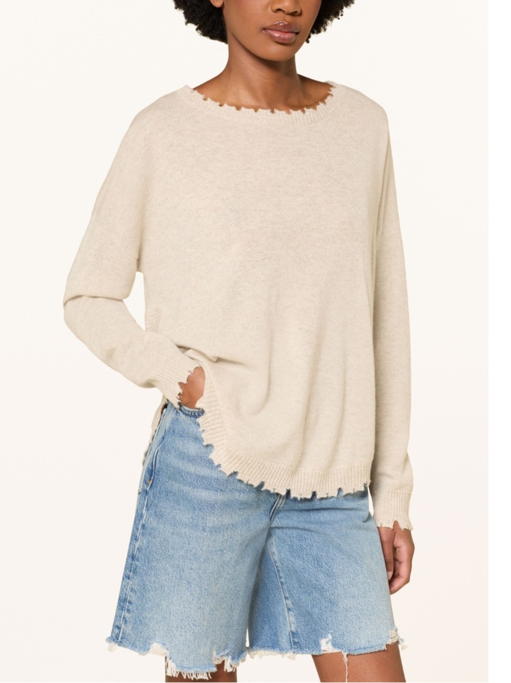 Kujten Sweater Mela Crewneck Distressed in Ecru Cream - Picture 3 of 7